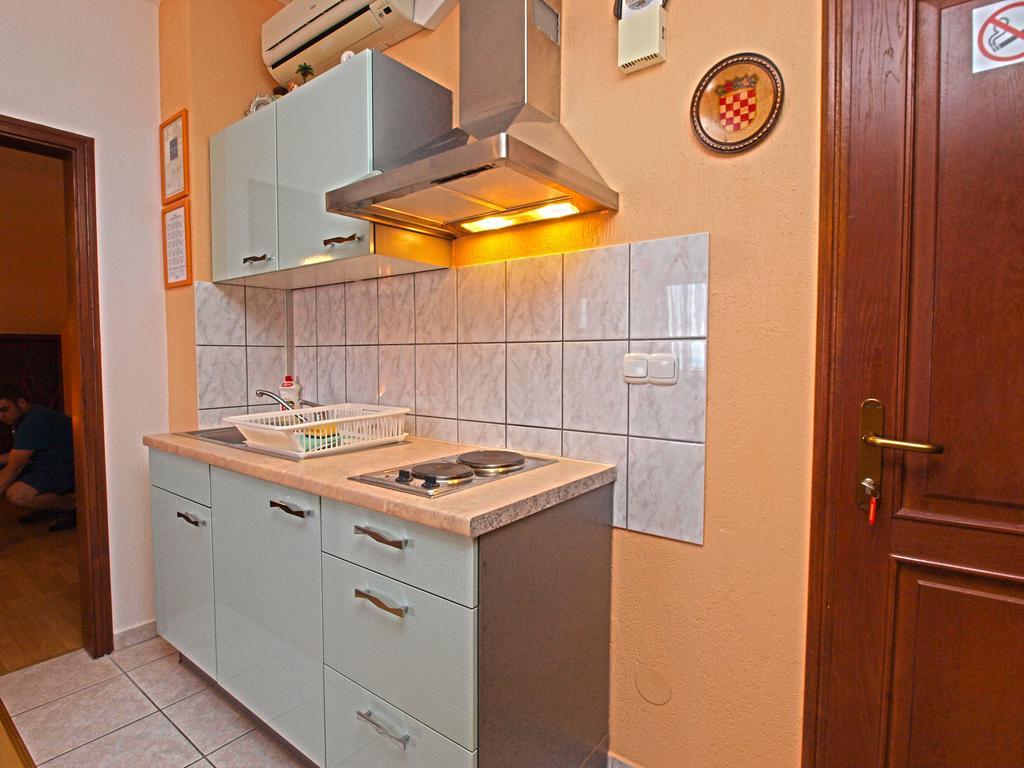 Apartments Denis 19 Fazana Exterior photo